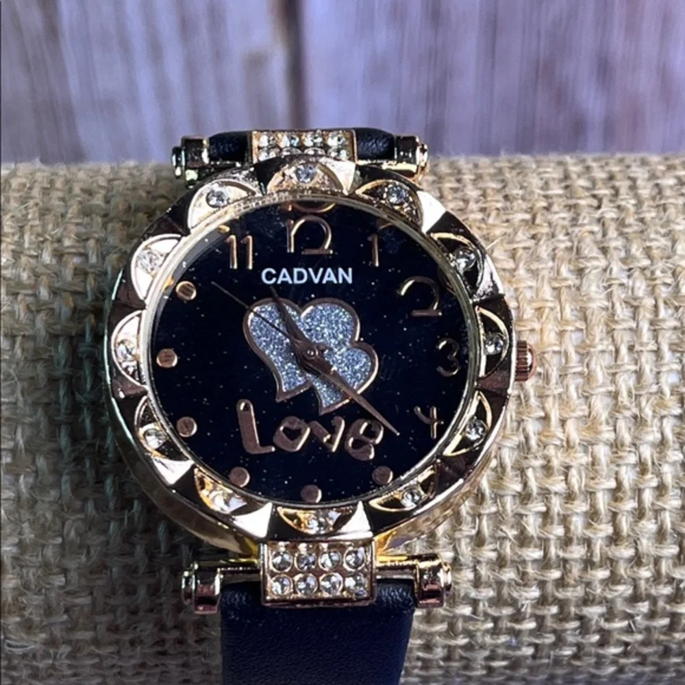 CADVAN Women's Watch Dark brown & Gold